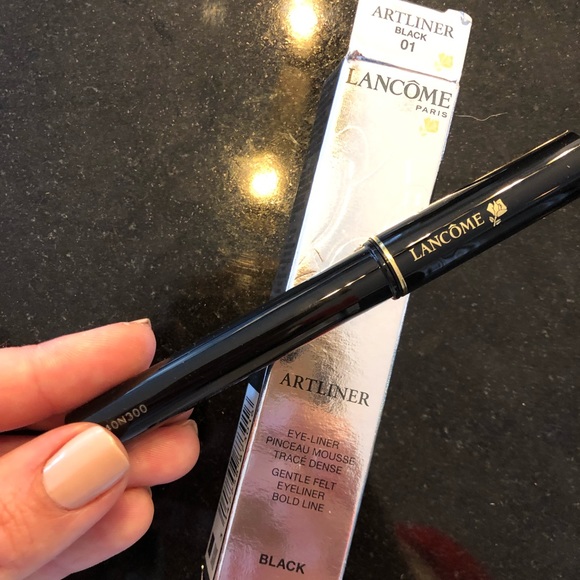 Lancome Other - Lancôme Artliner eye-liner Black